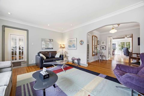 Photo 9 at 46 Twentieth Street, New Toronto, Toronto