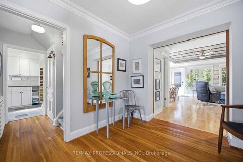 Photo 12 at 46 Twentieth Street, New Toronto, Toronto