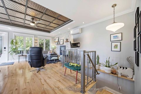 Photo 14 at 46 Twentieth Street, New Toronto, Toronto