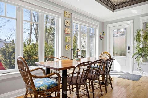 Photo 17 at 46 Twentieth Street, New Toronto, Toronto