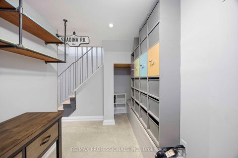 Photo 24 at 46 Twentieth Street, New Toronto, Toronto