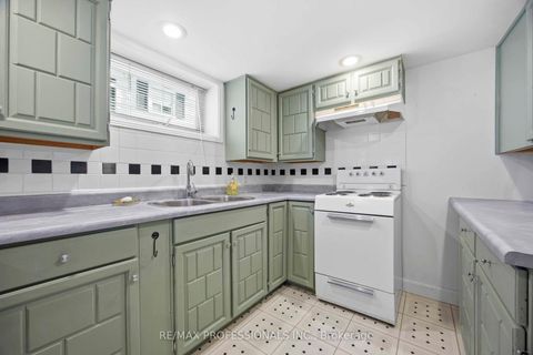 Photo 39 at 46 Twentieth Street, New Toronto, Toronto