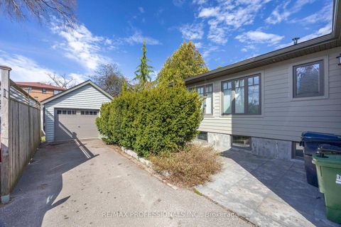 Photo 48 at 46 Twentieth Street, New Toronto, Toronto