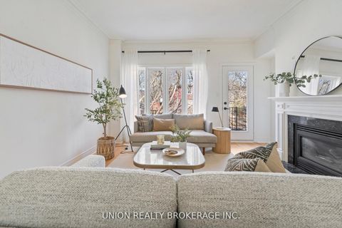 Photo 13 at 59D Woodbine Avenue, The Beaches, Toronto