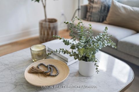 Photo 17 at 59D Woodbine Avenue, The Beaches, Toronto