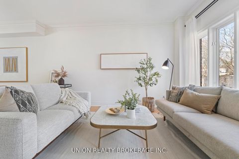 Photo 18 at 59D Woodbine Avenue, The Beaches, Toronto