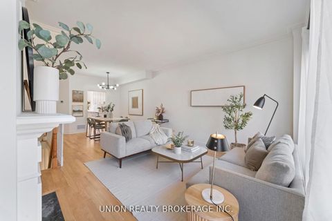 Photo 19 at 59D Woodbine Avenue, The Beaches, Toronto