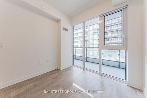 Photo 17 at 1227E - 70 Princess Street, Moss Park, Toronto