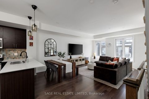 Photo 5 at 22 - 150 Long Branch Avenue, Long Branch, Toronto