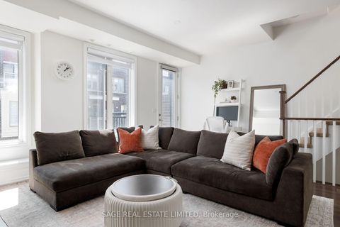 Photo 8 at 22 - 150 Long Branch Avenue, Long Branch, Toronto