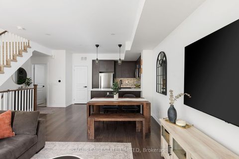 Photo 10 at 22 - 150 Long Branch Avenue, Long Branch, Toronto