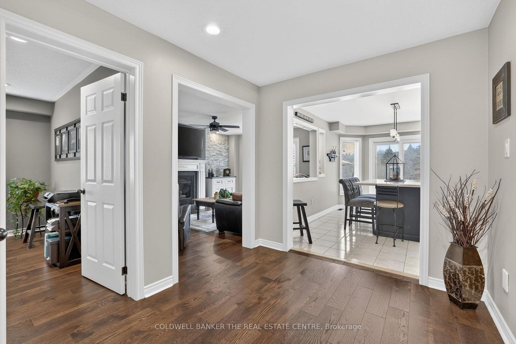 Photo 7 at 896 Bosworth Court, Armitage, Newmarket