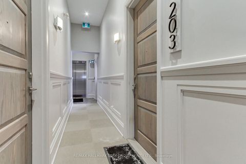 Photo 7 at 203 - 400 Park Avenue, Central Newmarket, Newmarket