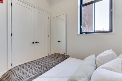 Photo 21 at 203 - 400 Park Avenue, Central Newmarket, Newmarket