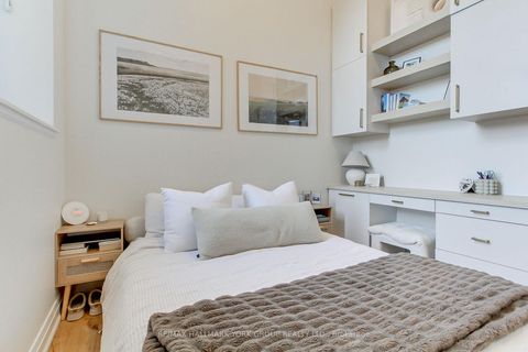 Photo 23 at 203 - 400 Park Avenue, Central Newmarket, Newmarket