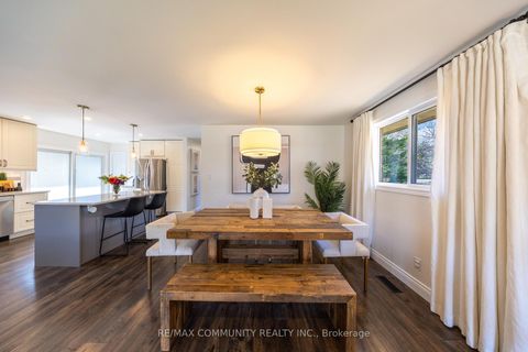 Photo 6 at 912 Walton Boulevard, Williamsburg, Whitby