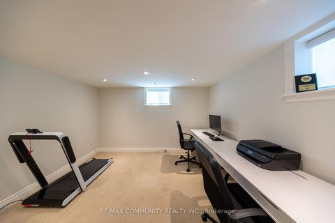 Photo 21 at 912 Walton Boulevard, Williamsburg, Whitby