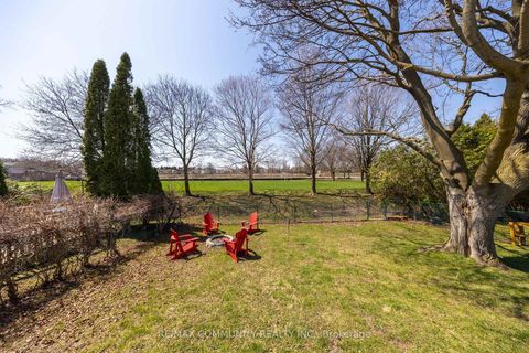 Photo 23 at 912 Walton Boulevard, Williamsburg, Whitby