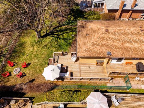 Photo 24 at 912 Walton Boulevard, Williamsburg, Whitby