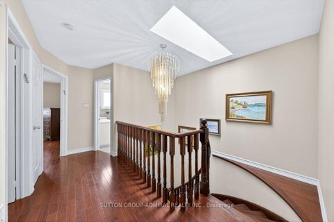 Photo 21 at 126 Redondo Drive E, Beverley Glen, Vaughan