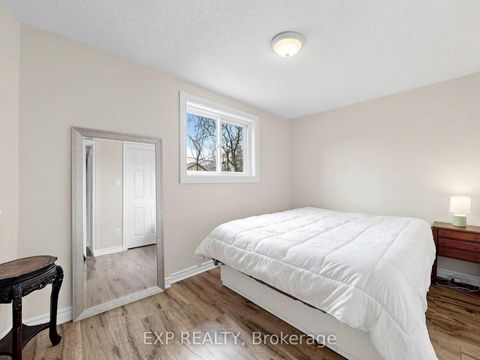 Photo 16 at 262 Woodycrest Avenue, Keswick South, Georgina