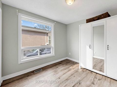 Photo 20 at 262 Woodycrest Avenue, Keswick South, Georgina