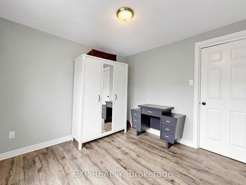 Photo 21 at 262 Woodycrest Avenue, Keswick South, Georgina