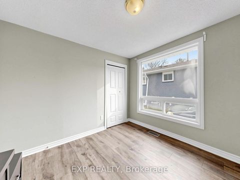 Photo 22 at 262 Woodycrest Avenue, Keswick South, Georgina