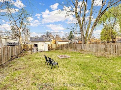 Photo 31 at 262 Woodycrest Avenue, Keswick South, Georgina