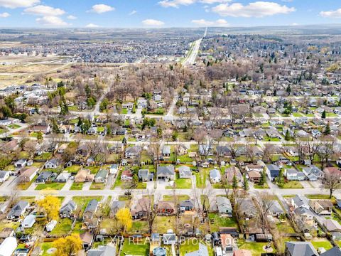 Photo 45 at 262 Woodycrest Avenue, Keswick South, Georgina