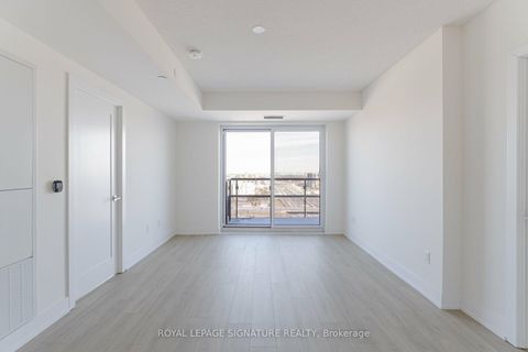 Photo 9 at 2705 - 10 Eva Road, Etobicoke West Mall, Toronto