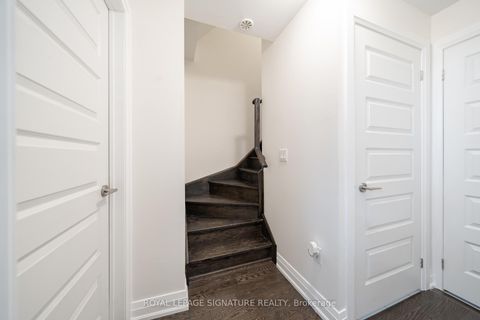 Photo 28 at 13 - 11 Eldora Avenue, Newtonbrook West, Toronto