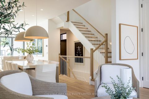 Photo 3 at 229 Sheldrake Boulevard, Mount Pleasant East, Toronto