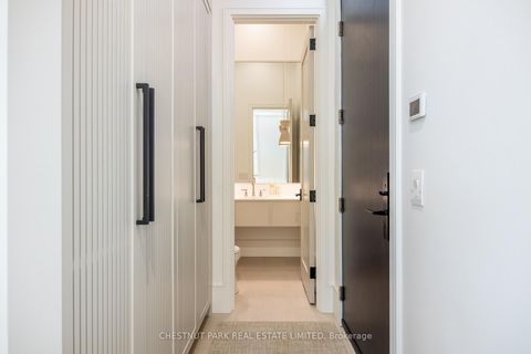 Photo 13 at 229 Sheldrake Boulevard, Mount Pleasant East, Toronto