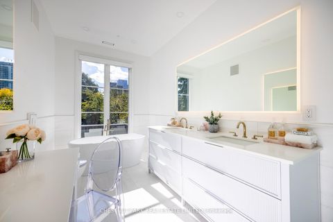 Photo 18 at 229 Sheldrake Boulevard, Mount Pleasant East, Toronto