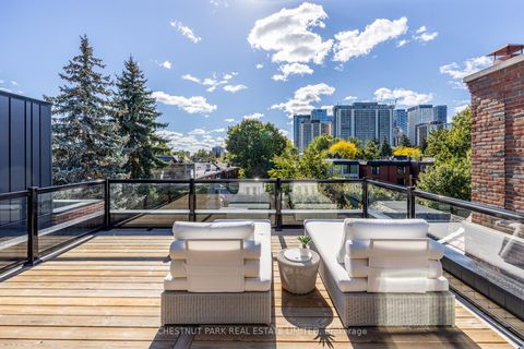 Photo 31 at 229 Sheldrake Boulevard, Mount Pleasant East, Toronto