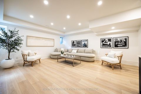 Photo 33 at 229 Sheldrake Boulevard, Mount Pleasant East, Toronto