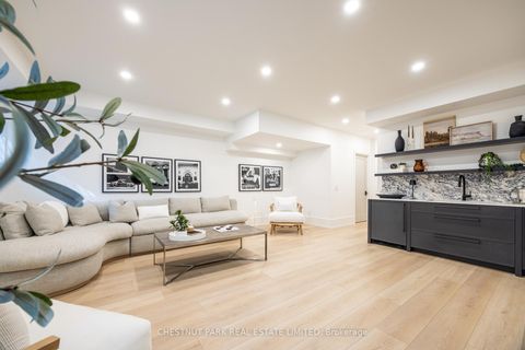 Photo 34 at 229 Sheldrake Boulevard, Mount Pleasant East, Toronto