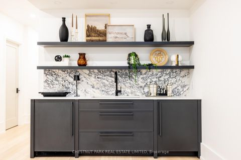 Photo 36 at 229 Sheldrake Boulevard, Mount Pleasant East, Toronto