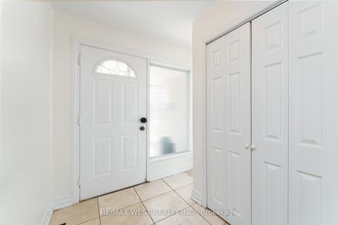 Photo 4 at 34 Barkwin Drive, Beaumonde Heights, Toronto