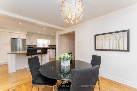 Photo 11 at 34 Barkwin Drive, Beaumonde Heights, Toronto