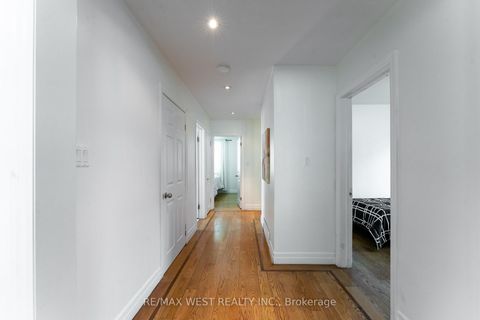 Photo 12 at 34 Barkwin Drive, Beaumonde Heights, Toronto