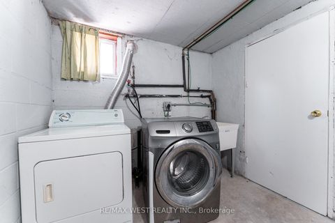 Photo 23 at 34 Barkwin Drive, Beaumonde Heights, Toronto