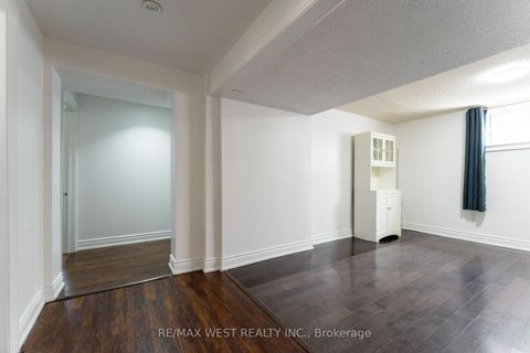 Photo 32 at 34 Barkwin Drive, Beaumonde Heights, Toronto