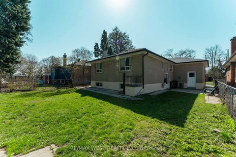 Photo 46 at 34 Barkwin Drive, Beaumonde Heights, Toronto