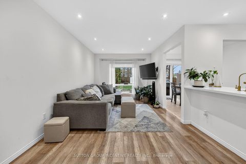 Photo 4 at 46 Bates Court, Painswick North, Barrie