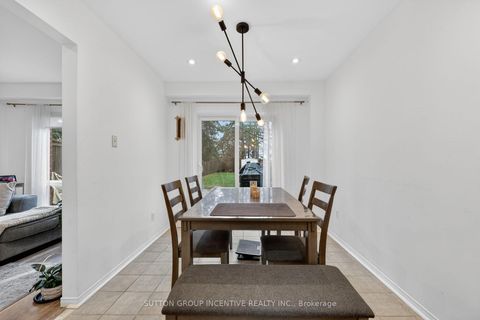 Photo 14 at 46 Bates Court, Painswick North, Barrie