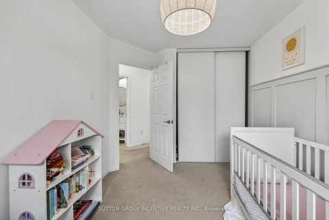 Photo 20 at 46 Bates Court, Painswick North, Barrie