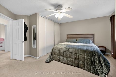 Photo 21 at 46 Bates Court, Painswick North, Barrie