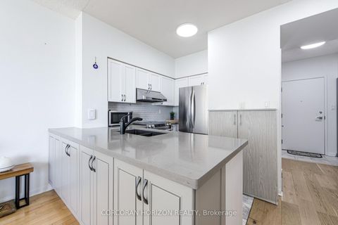 Photo 4 at 2009 - 228 Queens Quay W, Waterfront Communities C1, Toronto